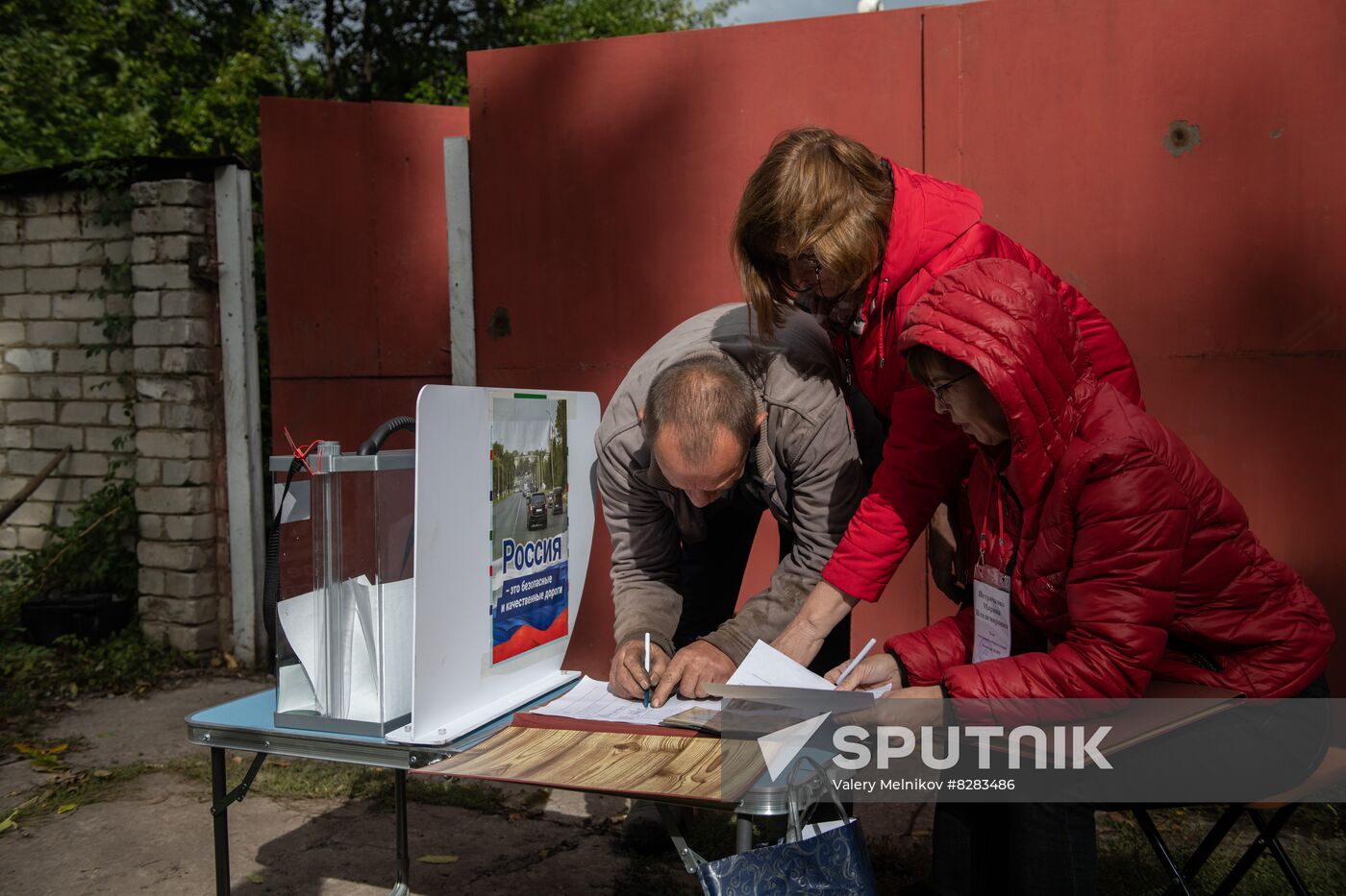 DPR LPR Russia Joining Referendum