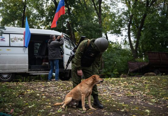 DPR LPR Russia Joining Referendum