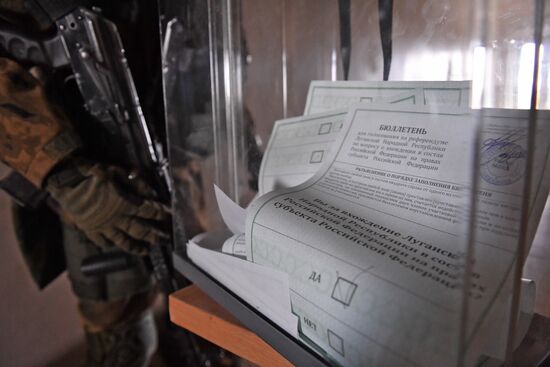 DPR LPR Russia Joining Referendum