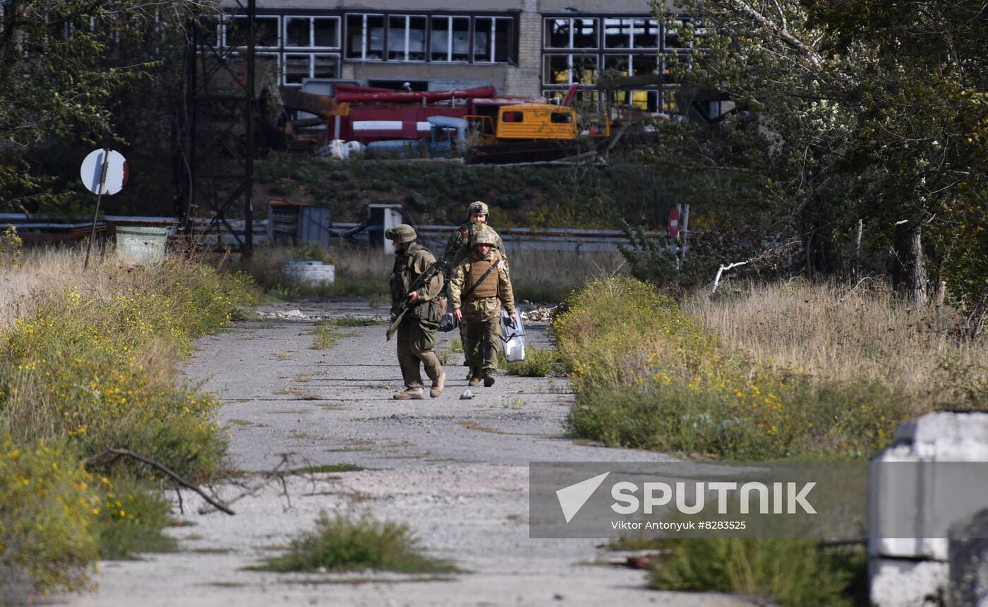 DPR LPR Russia Joining Referendum