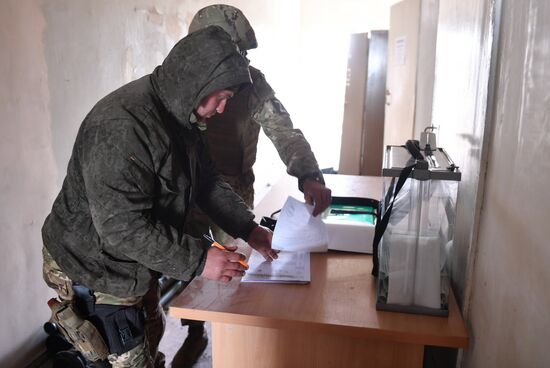 DPR LPR Russia Joining Referendum