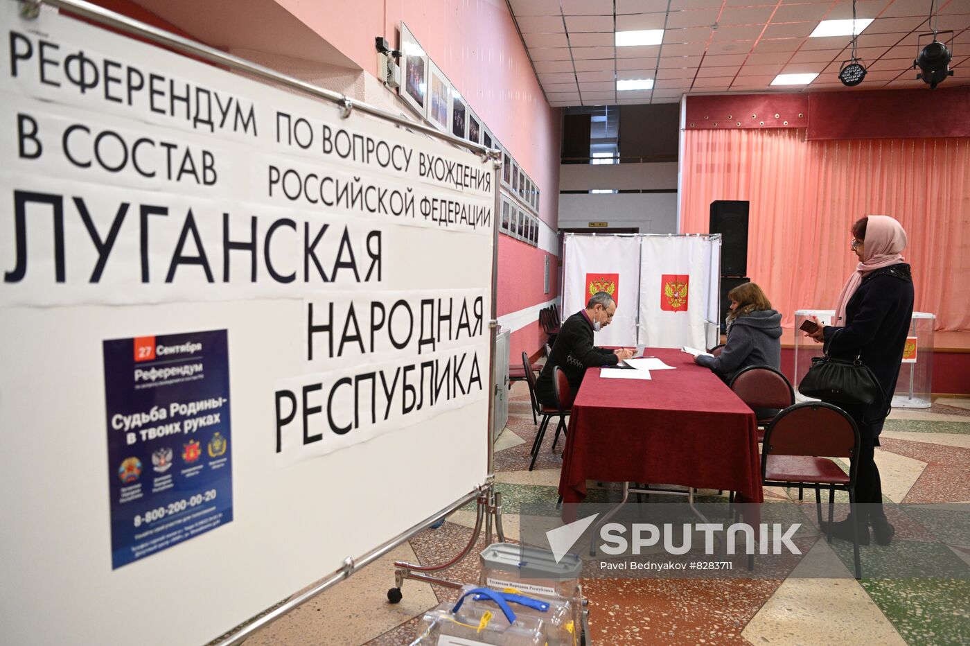 Russia Joining Rerefendum Regions