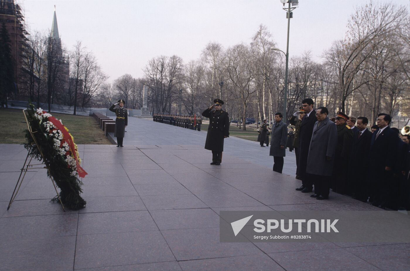 President of China Jiang Zemin visits Russia