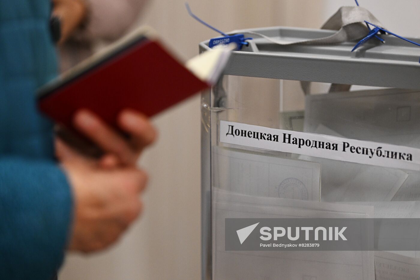 Russia Joining Rerefendum Regions
