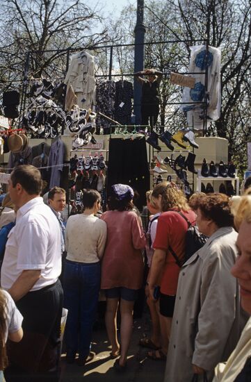 Clothing market in Luzhniki