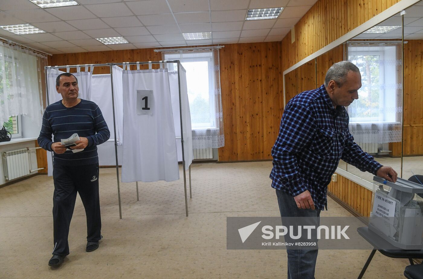 Russia Joining Rerefendum Regions