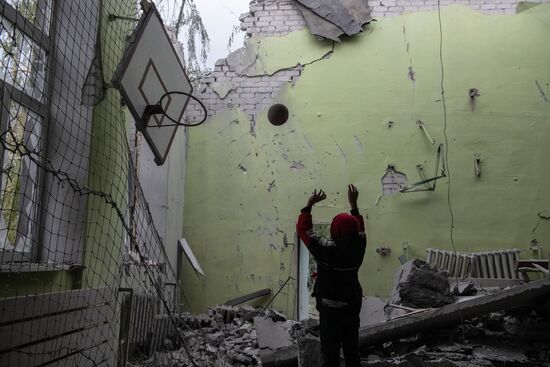 LPR Russia Ukraine Military Operation Shelling