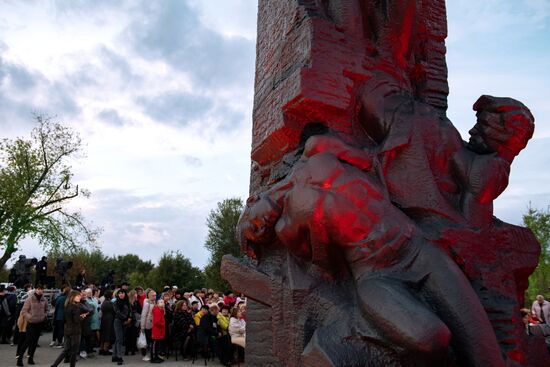 LPR WWII Monument