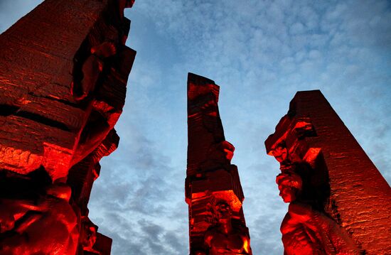 LPR WWII Monument