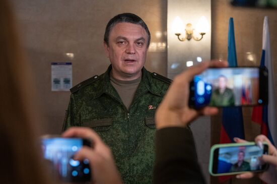 DPR LPR Russia Joining Rerefendum