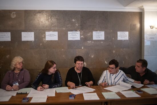 DPR LPR Russia Joining Rerefendum