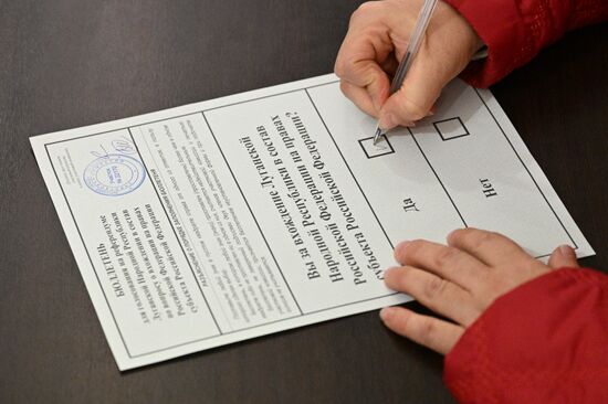 Russia Joining Rerefendum