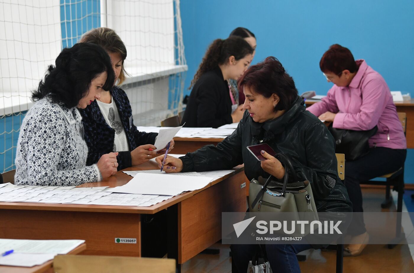 DPR LPR Russia Joining Rerefendum