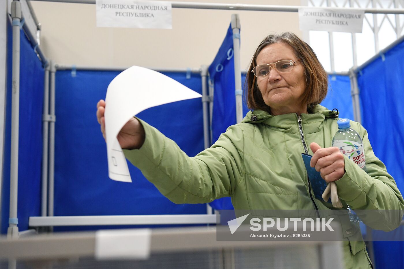 Russia Joining Referendum Regions