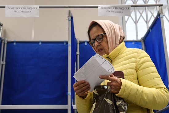 Russia Joining Referendum Regions