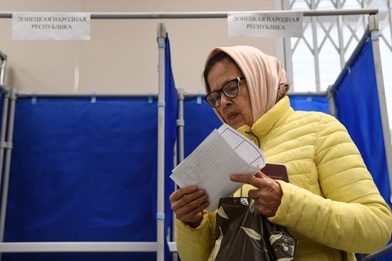 Russia Joining Referendum Regions