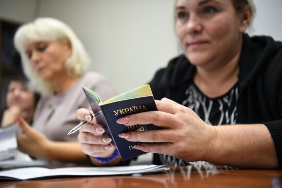 Russia Joining Referendum Regions