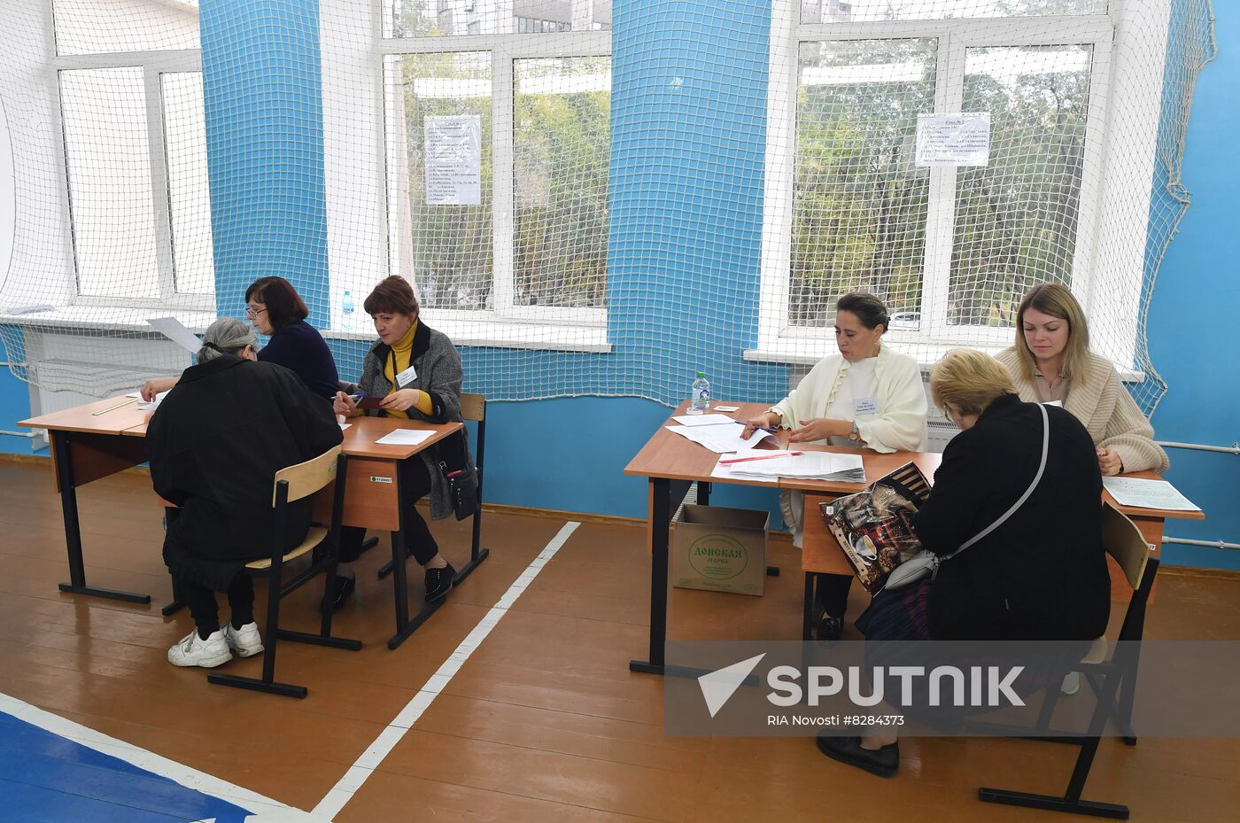 DPR LPR Russia Joining Rerefendum