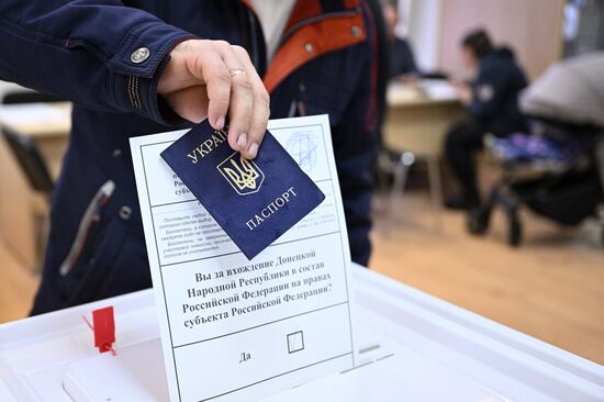 Russia Joining Rerefendum