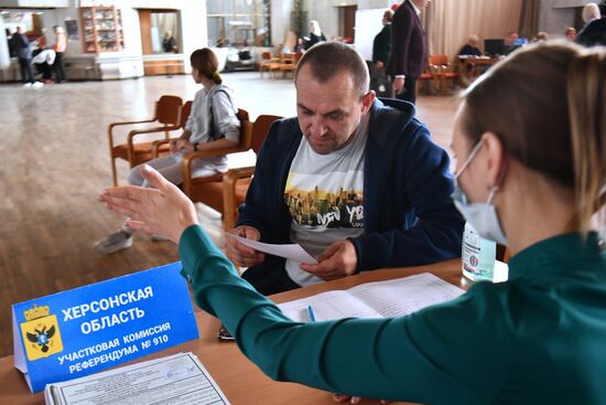 Russia Joining Referendum Regions