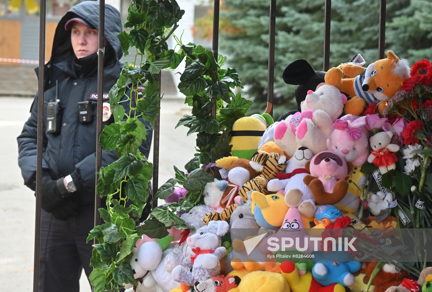 Russia School Shooting Flowers