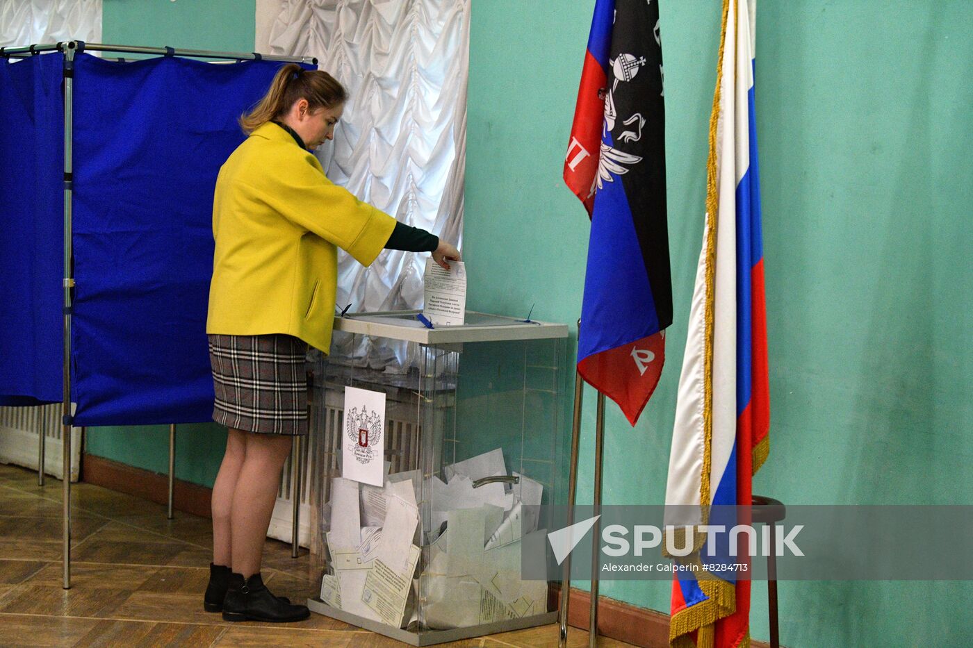 Russia Joining Referendum Regions