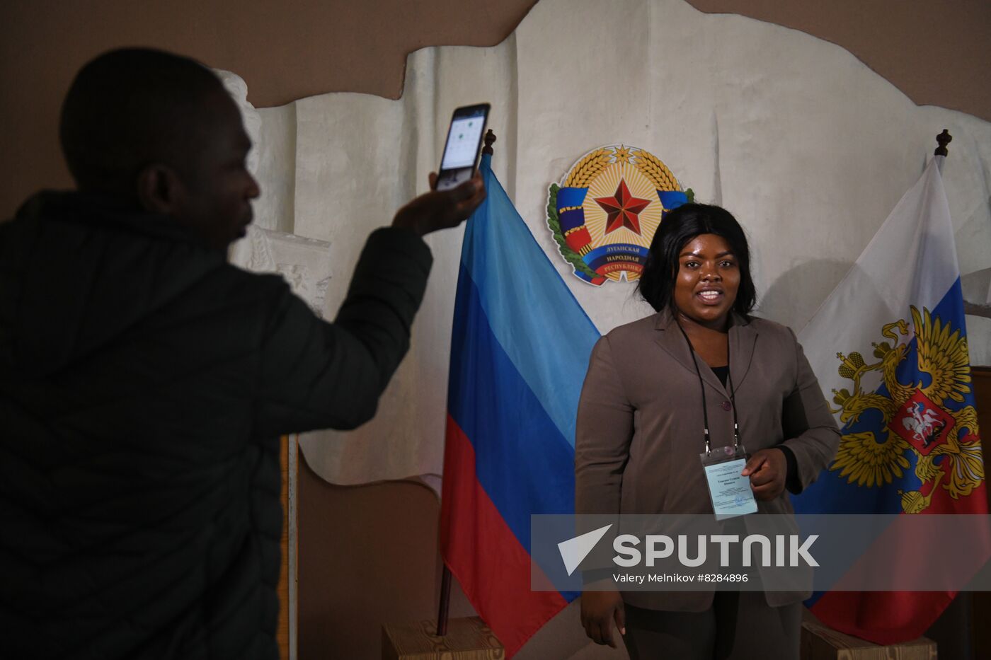 Ukraine DPR LPR Russia Joining Referendum Vote Counting