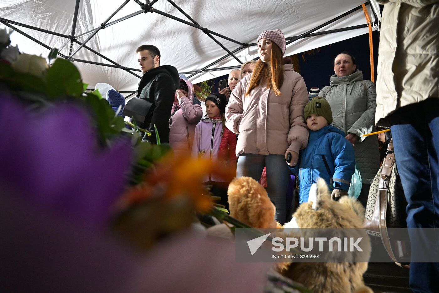 Russia School Shooting Flowers