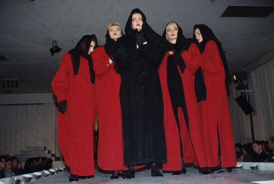 Theatrical performance Agony of Perestroika