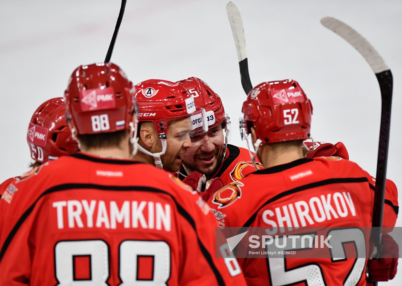 Russia Ice Hockey Kontinental League Avtomobilist - Ak Bars