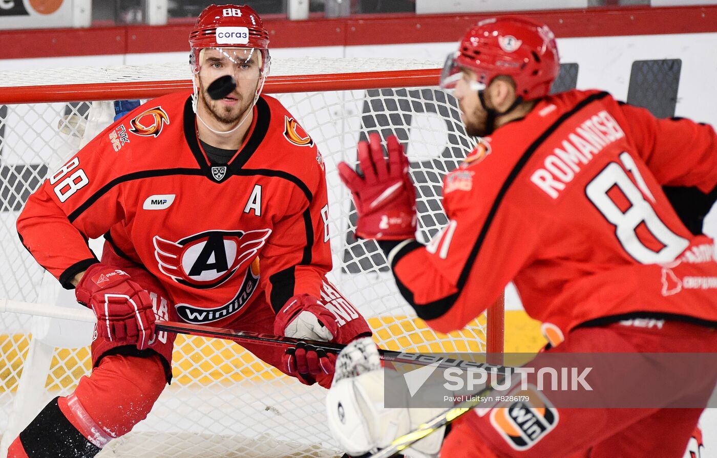 Russia Ice Hockey Kontinental League Avtomobilist - Ak Bars
