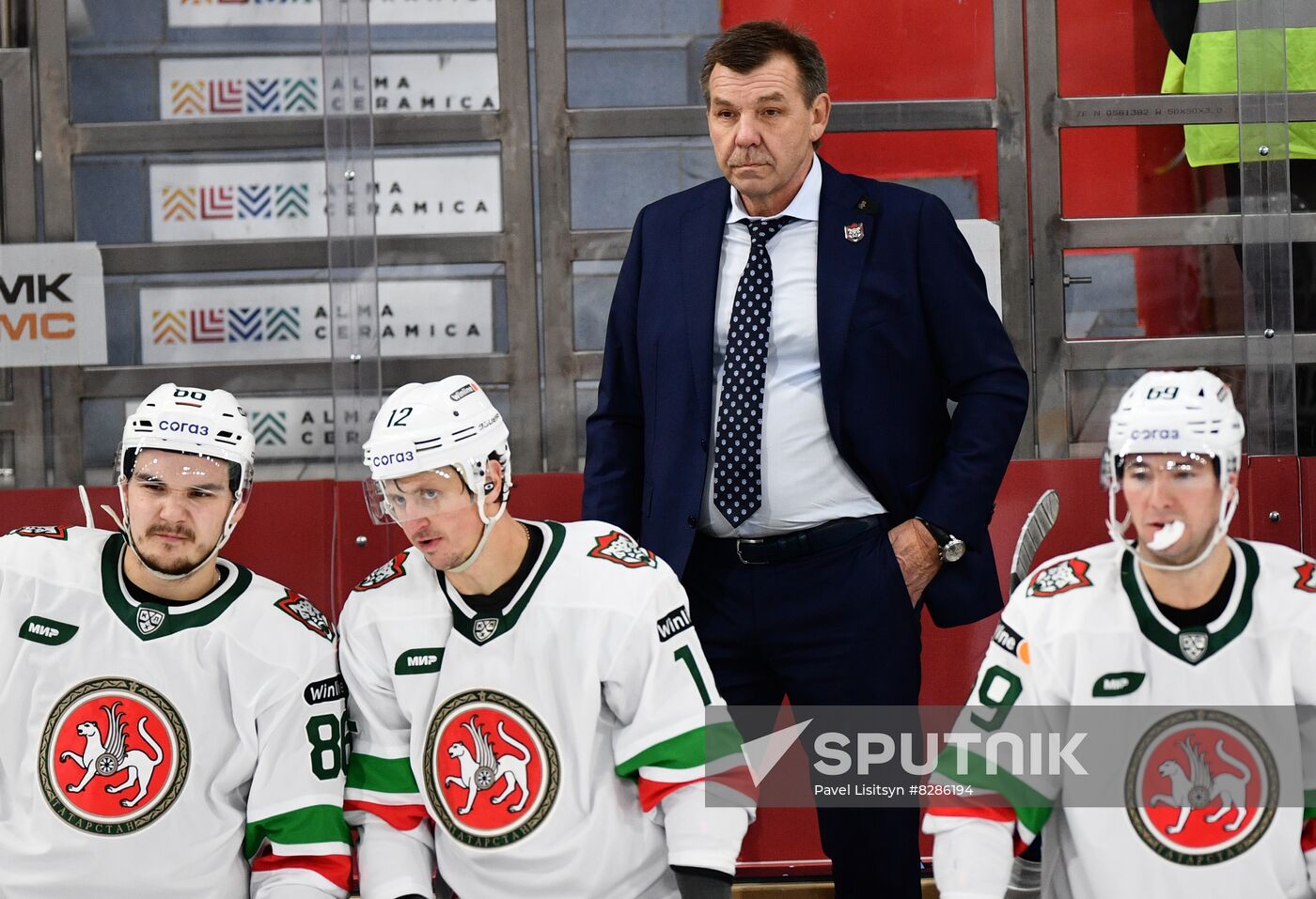 Russia Ice Hockey Kontinental League Avtomobilist - Ak Bars
