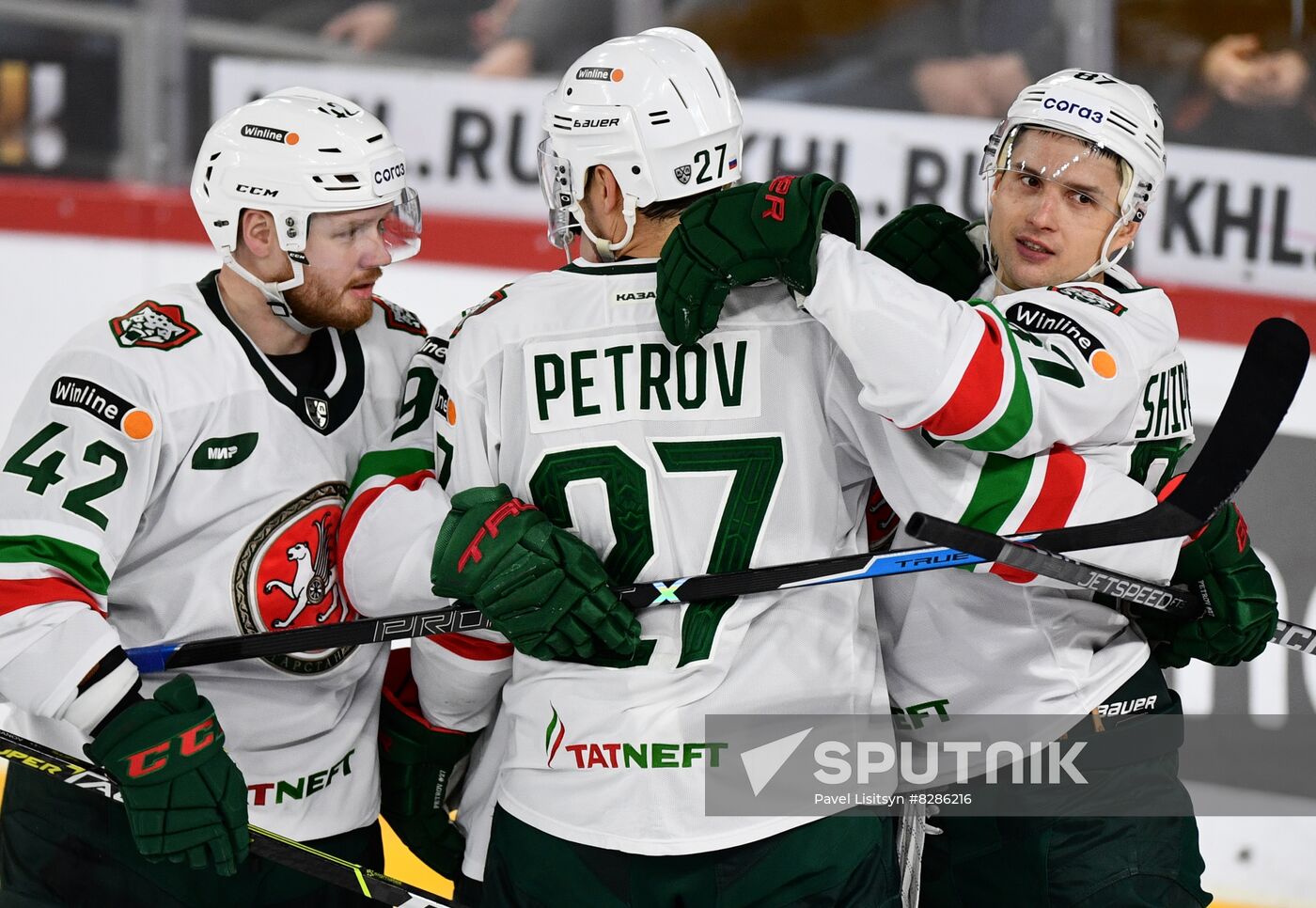 Russia Ice Hockey Kontinental League Avtomobilist - Ak Bars