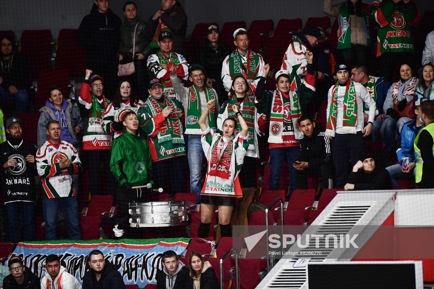 Russia Ice Hockey Kontinental League Avtomobilist - Ak Bars