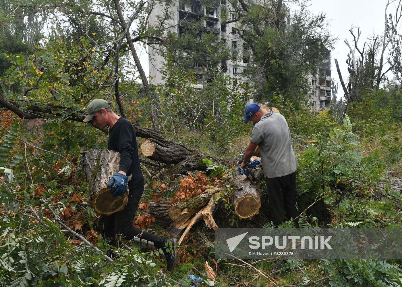 DPR Russia Ukraine Military Operation Daily Life