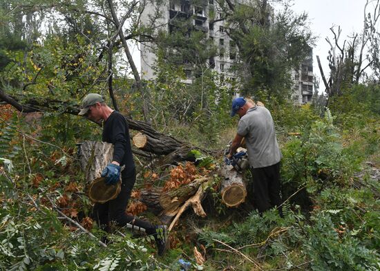 DPR Russia Ukraine Military Operation Daily Life