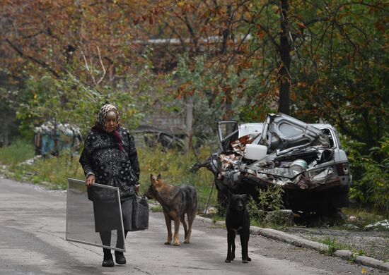 DPR Russia Ukraine Military Operation Daily Life