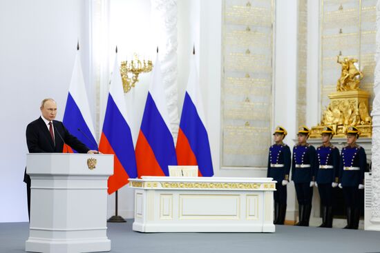 Russia Putin New Territories Accession
