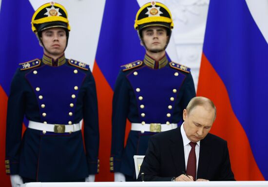 Russia Putin New Territories Accession