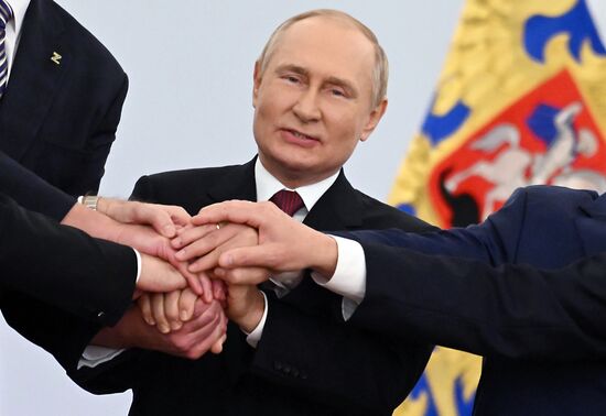 Russia Putin New Territories Accession