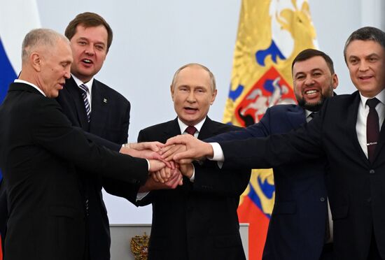 Russia Putin New Territories Accession