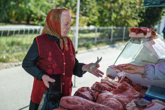 Russia Crimea Food Market