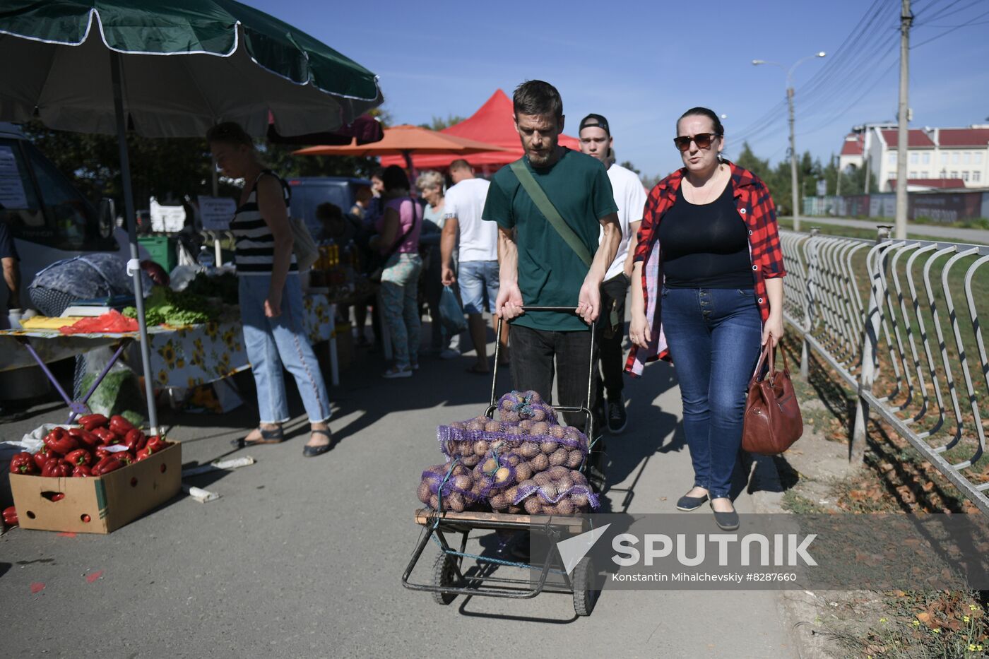Russia Crimea Food Market