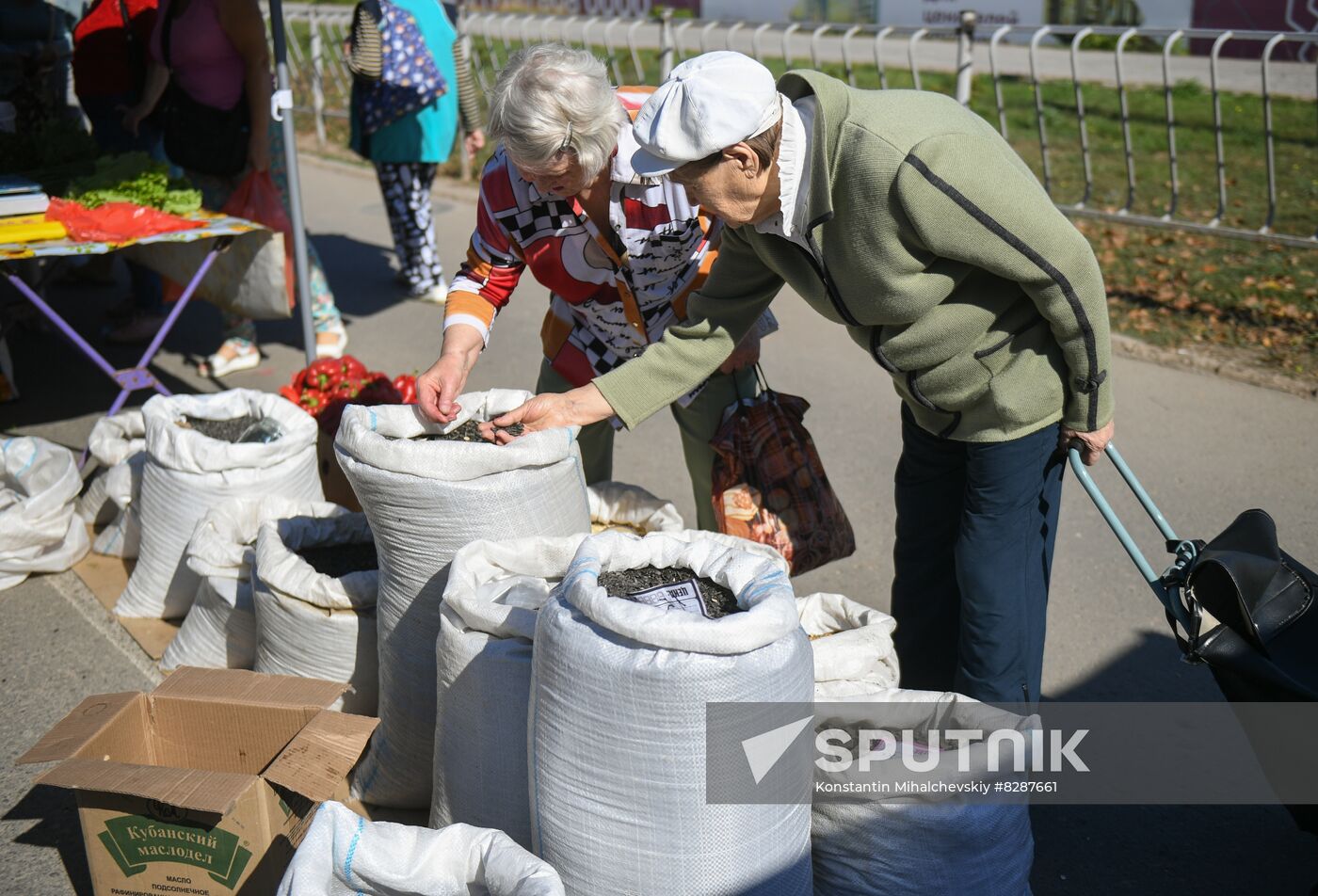 Russia Crimea Food Market