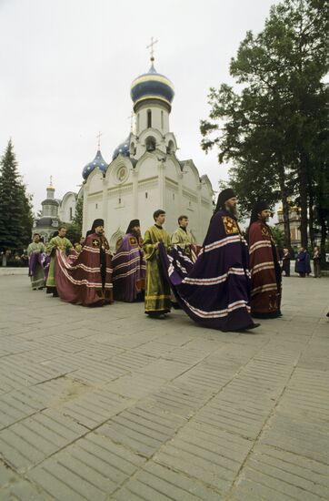 Assembly of Hierarchs, June 6, 1990