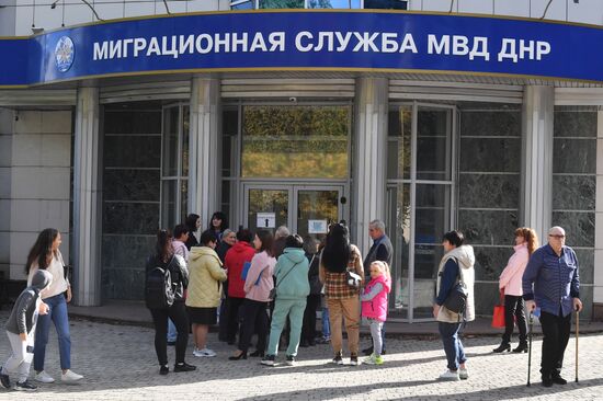 DPR Russia Ukraine Military Operation Passports