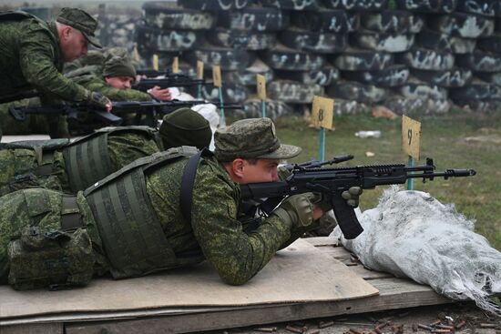 Russia Ukraine Military Operation Partial Mobilisation Training