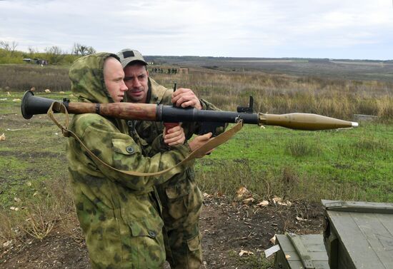 DPR Russia Ukraine Military Operation Partial Mobilisation Training