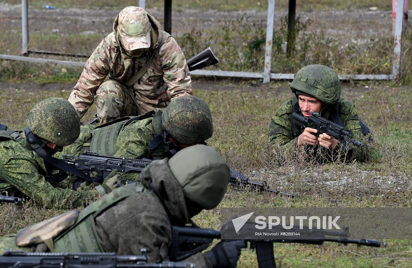 DPR Russia Ukraine Military Operation Partial Mobilisation Training
