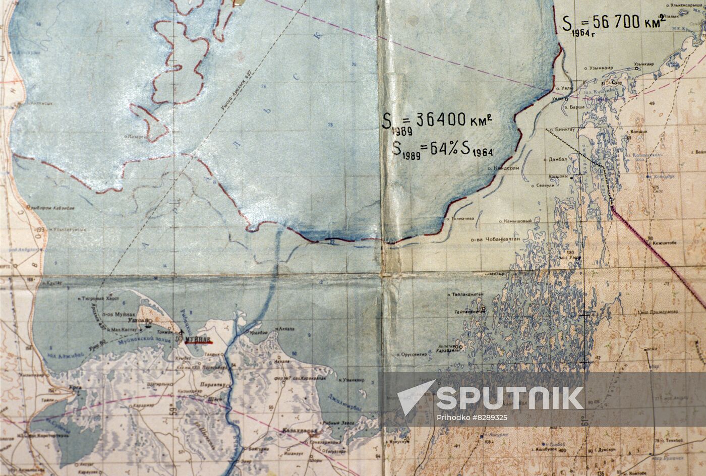 Aral Sea drying up